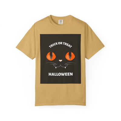 Halloween Cat T-Shirt, Unisex Trick or Treat Tee, Spooky Season Apparel, Cute Halloween Gift, Fall Festival Shirt, Cat Lover T-Shirt