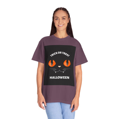 Halloween Cat T-Shirt, Unisex Trick or Treat Tee, Spooky Season Apparel, Cute Halloween Gift, Fall Festival Shirt, Cat Lover T-Shirt