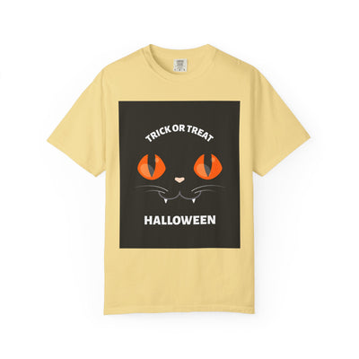 Halloween Cat T-Shirt, Unisex Trick or Treat Tee, Spooky Season Apparel, Cute Halloween Gift, Fall Festival Shirt, Cat Lover T-Shirt