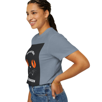 Halloween Cat T-Shirt, Unisex Trick or Treat Tee, Spooky Season Apparel, Cute Halloween Gift, Fall Festival Shirt, Cat Lover T-Shirt