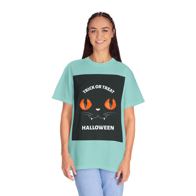 Halloween Cat T-Shirt, Unisex Trick or Treat Tee, Spooky Season Apparel, Cute Halloween Gift, Fall Festival Shirt, Cat Lover T-Shirt