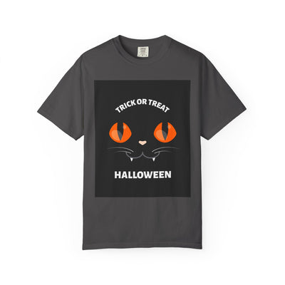 Halloween Cat T-Shirt, Unisex Trick or Treat Tee, Spooky Season Apparel, Cute Halloween Gift, Fall Festival Shirt, Cat Lover T-Shirt