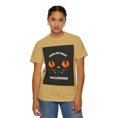 Halloween Cat T-Shirt, Unisex Trick or Treat Tee, Spooky Season Apparel, Cute Halloween Gift, Fall Festival Shirt, Cat Lover T-Shirt
