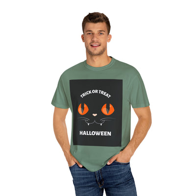 Halloween Cat T-Shirt, Unisex Trick or Treat Tee, Spooky Season Apparel, Cute Halloween Gift, Fall Festival Shirt, Cat Lover T-Shirt