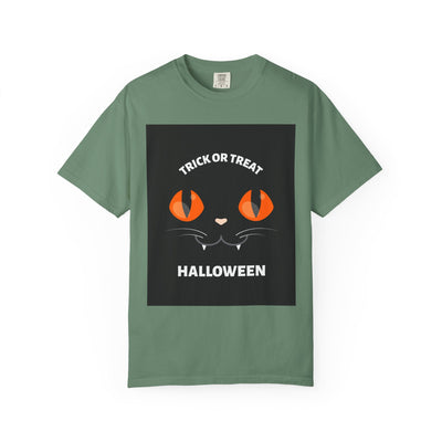 Halloween Cat T-Shirt, Unisex Trick or Treat Tee, Spooky Season Apparel, Cute Halloween Gift, Fall Festival Shirt, Cat Lover T-Shirt