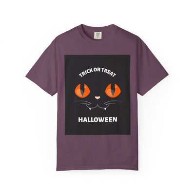 Halloween Cat T-Shirt, Unisex Trick or Treat Tee, Spooky Season Apparel, Cute Halloween Gift, Fall Festival Shirt, Cat Lover T-Shirt