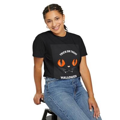 Halloween Cat T-Shirt, Unisex Trick or Treat Tee, Spooky Season Apparel, Cute Halloween Gift, Fall Festival Shirt, Cat Lover T-Shirt