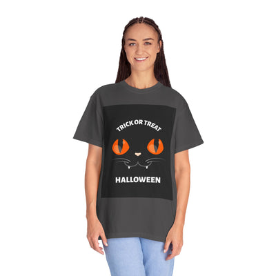 Halloween Cat T-Shirt, Unisex Trick or Treat Tee, Spooky Season Apparel, Cute Halloween Gift, Fall Festival Shirt, Cat Lover T-Shirt