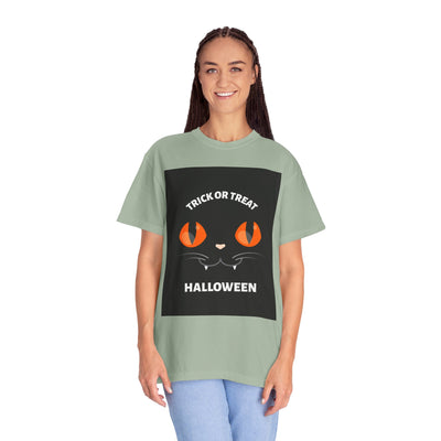 Halloween Cat T-Shirt, Unisex Trick or Treat Tee, Spooky Season Apparel, Cute Halloween Gift, Fall Festival Shirt, Cat Lover T-Shirt