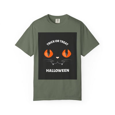 Halloween Cat T-Shirt, Unisex Trick or Treat Tee, Spooky Season Apparel, Cute Halloween Gift, Fall Festival Shirt, Cat Lover T-Shirt