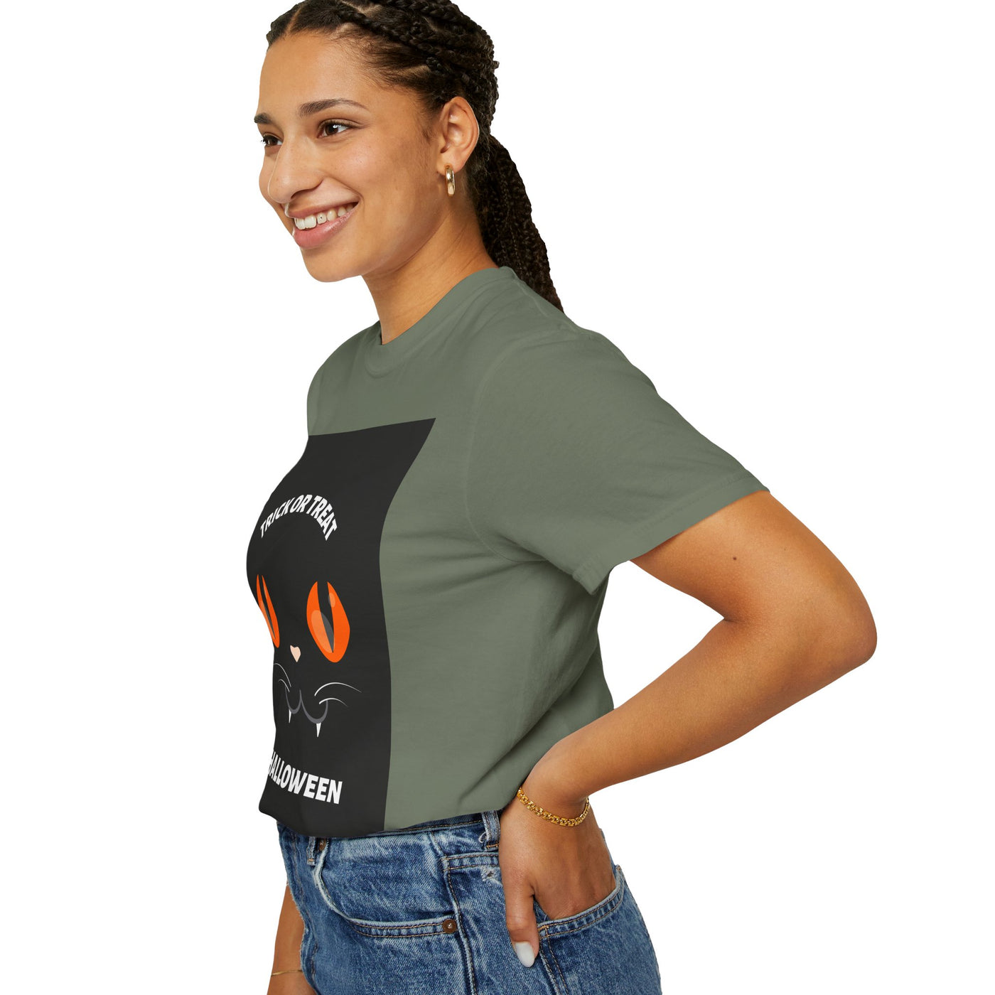 Halloween Cat T-Shirt, Unisex Trick or Treat Tee, Spooky Season Apparel, Cute Halloween Gift, Fall Festival Shirt, Cat Lover T-Shirt