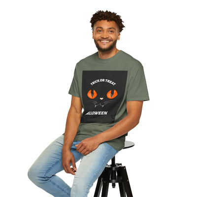 Halloween Cat T-Shirt, Unisex Trick or Treat Tee, Spooky Season Apparel, Cute Halloween Gift, Fall Festival Shirt, Cat Lover T-Shirt