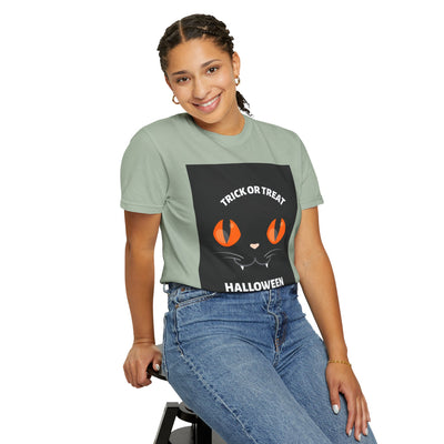 Halloween Cat T-Shirt, Unisex Trick or Treat Tee, Spooky Season Apparel, Cute Halloween Gift, Fall Festival Shirt, Cat Lover T-Shirt