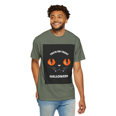 Halloween Cat T-Shirt, Unisex Trick or Treat Tee, Spooky Season Apparel, Cute Halloween Gift, Fall Festival Shirt, Cat Lover T-Shirt