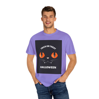 Halloween Cat T-Shirt, Unisex Trick or Treat Tee, Spooky Season Apparel, Cute Halloween Gift, Fall Festival Shirt, Cat Lover T-Shirt