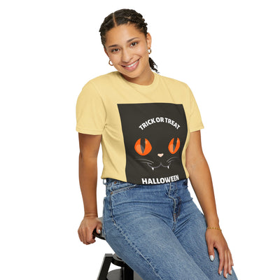 Halloween Cat T-Shirt, Unisex Trick or Treat Tee, Spooky Season Apparel, Cute Halloween Gift, Fall Festival Shirt, Cat Lover T-Shirt