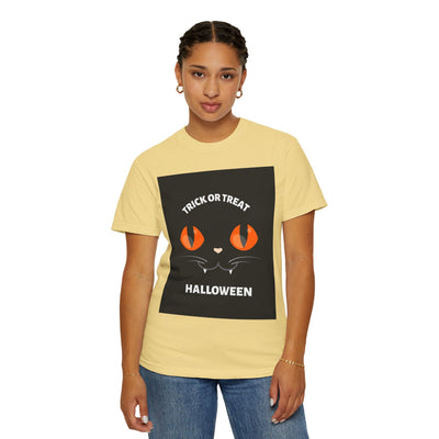 Halloween Cat T-Shirt, Unisex Trick or Treat Tee, Spooky Season Apparel, Cute Halloween Gift, Fall Festival Shirt, Cat Lover T-Shirt